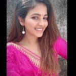 Anjali Instagram - 💕 #saree #love #pink #vibes #happy #weekend