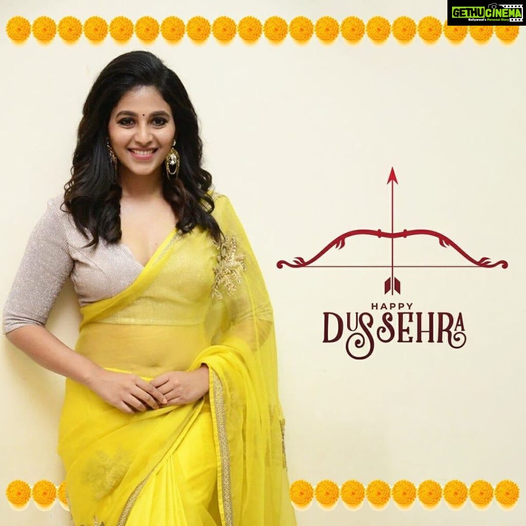 Anjali Instagram - Wishing you all a very happy Dussehra 🤗 #happydusshera