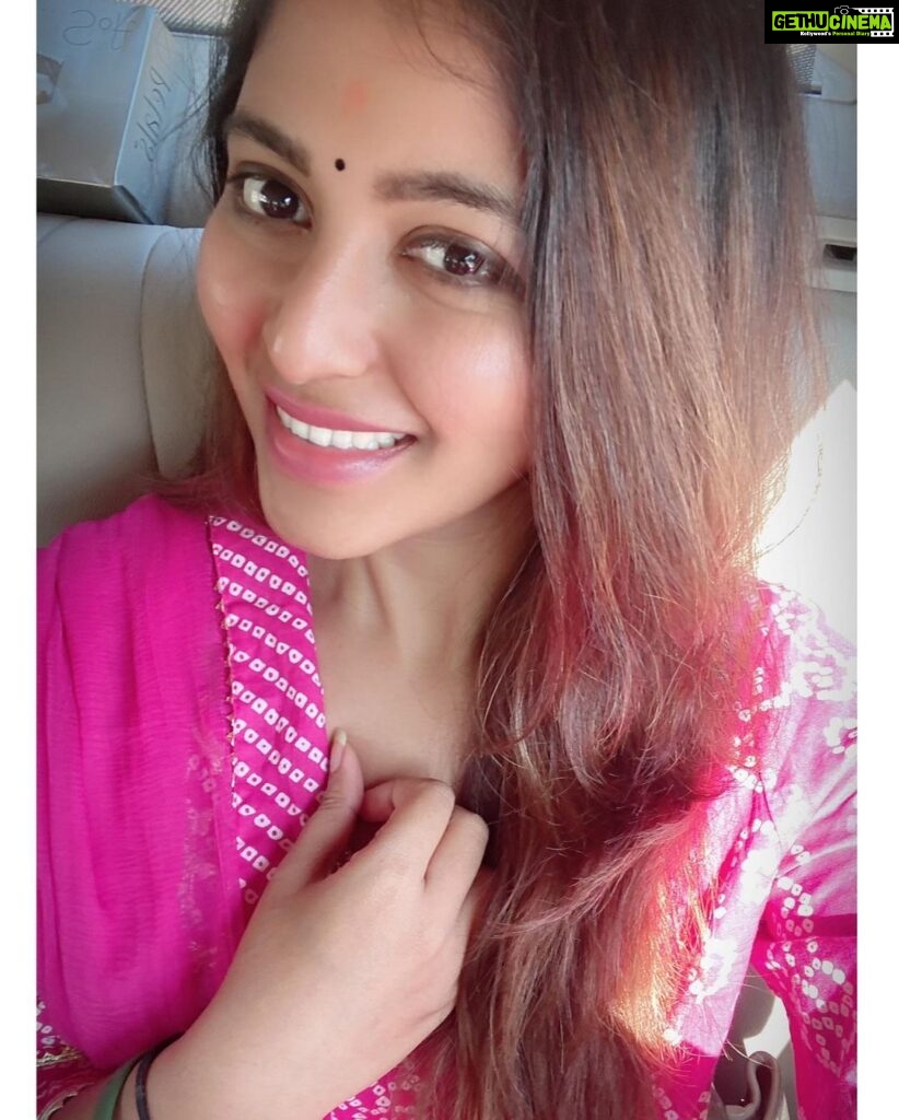 Anjali Instagram - Back with carfie 💗 #happy #weekend #carfie #traditional #look #saturday #vibes #pink #love #selfie