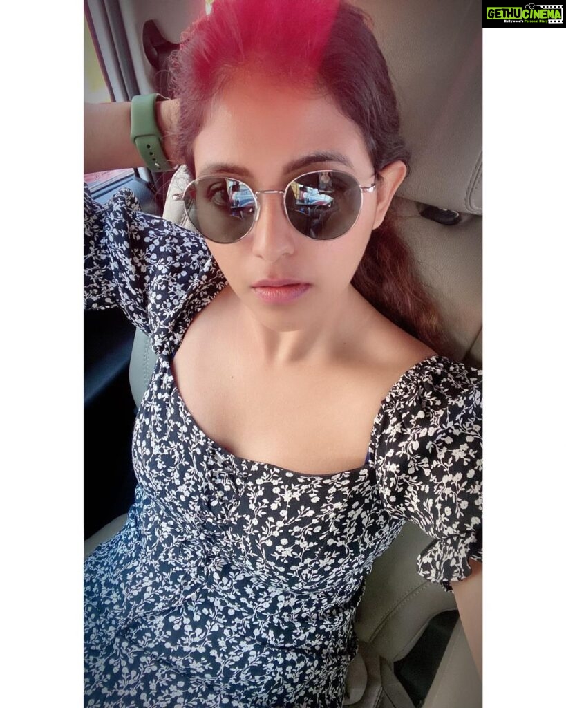 Anjali Instagram - Get a job you don’t need a vacation from 🖤🤍 On my way to #rc15 sets 🎥🧿 #rc15 #svc50 #directorshankar #excited #happy #me #shoot #life #work #love #selfie #mood #carfie