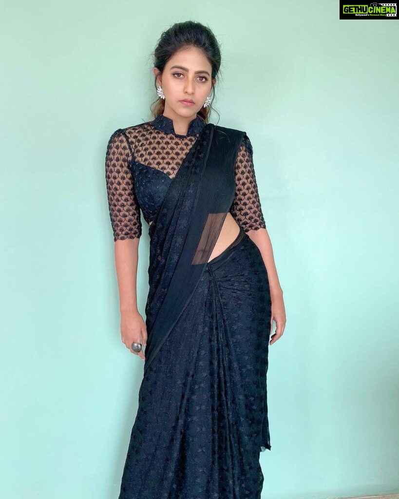 Anjali Instagram - Wishing you all a very happy Sankranthi and Pongal 🤗 #festival #black #love