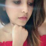 Anjali Instagram - Happy Valentine’s Day to all the people celebrating love 🤗 #valentines #day