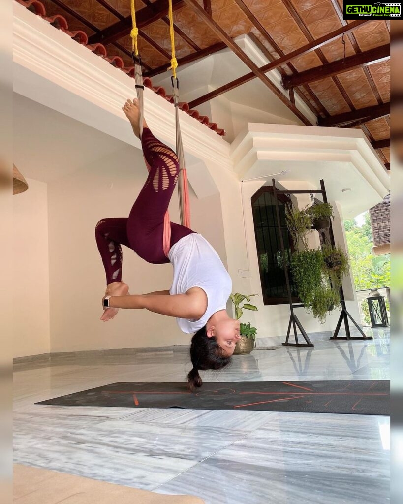 Anjali Instagram - I bend so I don’t break 🧘🏻‍♀️ #aerial #yoga #healthylifestyle