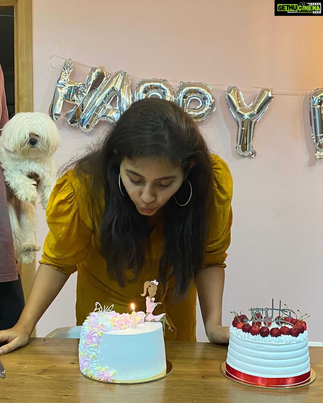 Anjali Instagram - I feel blessed beyond belief, to be loved by each and everyone of you. You’ve made me feel loved and cared for on my birthday during these pandemic times with your messages and wishes. Ever grateful to all of you. Thank you 🙏🏻❤️🧿 #birthday #girl #blessed #lifeisgood #gratitude #grateful #love #thankyou