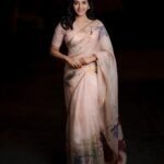 Anjali Instagram - Saree lover. In a @bhargavikunam outfit Styled by @raji.raaga09 😘 Photographer @they_call_me_keshu #wednesday #vibes #saree #love