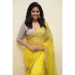 Anjali Instagram - And it was all yellow 🌼 Saree- @raw_mango Styled- @amritha.ram 😘 #saree #love #yellow