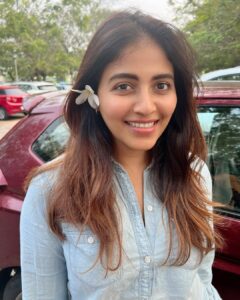 Anjali Instagram - Hello Nov 🌸 #stay #happy #mood
