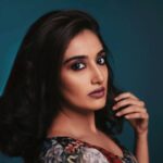 Anjana Jayaprakash Instagram - Uploading glam pics when you haven't stepped outside your room for days >>>>> @ganesh_toasty @teamdiamondartistry
