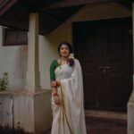 Anjana Jayaprakash Instagram – 🌸🌸

Saree set by @pranaahbypoornimaindrajith
Shot by @parvathy.prasad_
Creative direction & coordination: @labfour13 
HMU: @makeupby_nami_