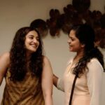 Anjana Jayaprakash Instagram – The journey of ‘Pachuvum AlbuthaVilakkum’ began years back in November 2019 when casting director @gayathrismitha sent me across two PDFs,one of them for a character called Dhwani.. Hamsadhwani.
I recorded the scenes(quite enjoyed it,too) ,sent it across to her,later heard that the director was interested in meeting me.
Me and @akhilsathyan met at the Amethyst , Chennai where we chatted quite jovially and talked a bit about the movie (very little!)
I also learnt that the Pachu in the scenes was going to be portrayed by Fahadh Faasil.

One look test,a global pandemic, multiple Covid lockdowns,scheduling issues, date clashes , sooo many uncertainties later ,the schedule finally resumed in 2022.

That long and unpredictable journey came to an end when our film released two weeks back on 28th April.

I realised somewhere along the way that characters do have their own destiny as to who will potray them and how.
I guess Hamsadhwani & me were interwined by some invisible thread (that one audition clip 😛 and some universe magic ✨) 

I’m grateful to @akhilsathyan & @gayathrismitha for introducing me to Pachu’s beautiful world 😍
Also thank you to the entire production team,the direction team @aharon.mathai @rajivrajendaran_1 @cosky_posky @theerthamythry rakhesh rajan
& @utharamenonstyling @sharan_velayudhan @vineeth_actor @radhakrishnan.anil ,Neethu ,Saji Chetan and of course to Fafa for helping me out with everything,the big and the small 🤗

Thank you to the audience for all the Hamsa love 😁

Do watch our heartfelt little Malayalam film 
‘ Pachuvum AlbuthaVilakkum (Pachu and the Magic Lamp)’ in theatres nearby,both in India and abroad ❤️