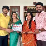 Anjana Singh Instagram – शुभारंभ ….. प्रोडक्शन नंबर १२ !!
सिंह साहब के बाद एक बार फिर अंजना जी के साथ ,,पहली बार संचिता के साथ गौरव के साथ एक बार फिर बड़े भाई के किरदार में …निर्माता प्रदीप सिंह जी ,प्रतीक सिंह के द्वारा निर्मित और टीआरपी निर्देशक अजय झा के निर्देशन में बेहतरीन लेखक एस के चौहान जी की बेहतरीन कहानी के साथ @singhkpradeep999 @ajaysjha15 @skchauhanwriter