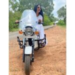 Anjana Singh Instagram – 🤍🤍🥀