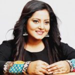 Anjana Singh Instagram – Laugh with your Eyes ,
Hug 🤗 with your soul & Smile 😊 with your heart ❤️
#sundayvibes 
#mynewdp💞