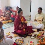 Anjana Singh Instagram – बधाई अंजना सिंह जी.. नये घर के गृह प्रवेश पूजा की.. @anjana_singh_ @devsingh6780 @dharamdubeyshow