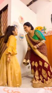 Anjana Singh Instagram - Madness 🤩🤩😜🤪
#likedaughterlikemother