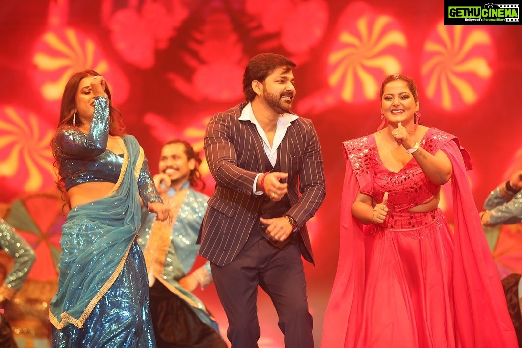 Anjana Singh Instagram - Watch Ibfa awards 2023 today at 6.30 Pm only on @zeebiskope With @singhpawan999 Ji @arvindakelakallu Ji @dimpalsingh99
