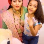 Anjana Singh Instagram - #trending #reels #likedaughterlikemother @aditi13k15