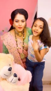 Anjana Singh Instagram - #trending 
#reels 
#likedaughterlikemother 
@aditi13k15