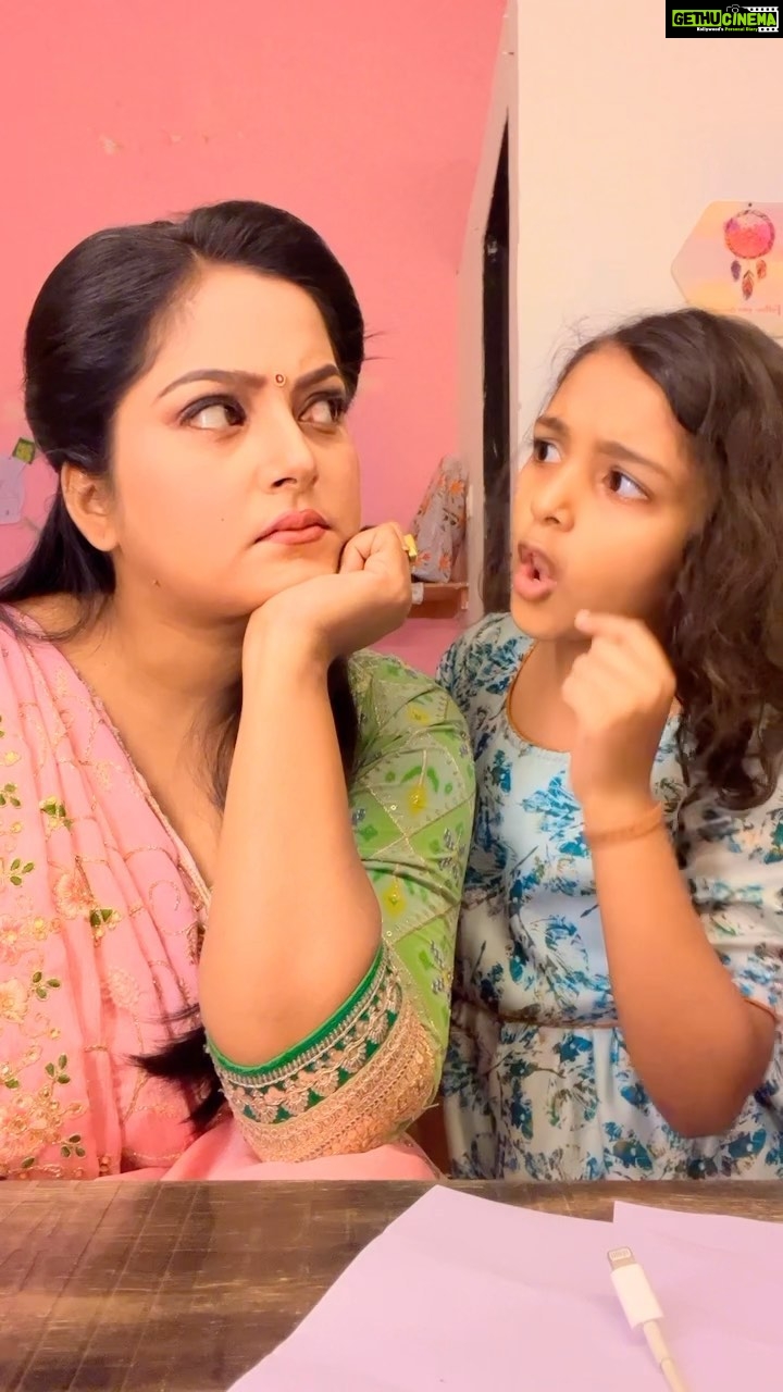 Anjana Singh - 77.8K Likes - Baat toh sahi hai šš
#comedy