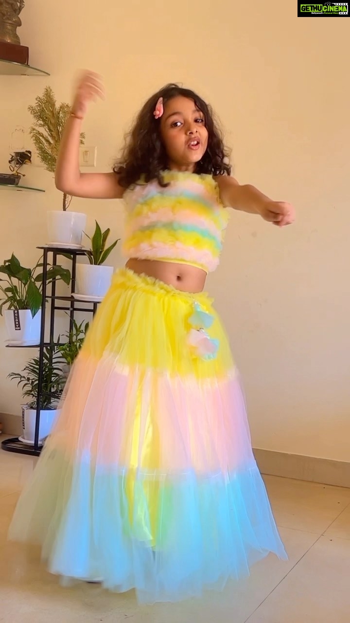 Anjana Singh - 166.2K Likes - #ondemand
#trending
#reels
#reelsinstagram
#makarsankranti šŖšŖ
#for
#krishnafans