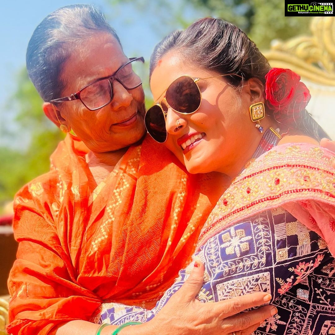 Anjana Singh Instagram - Happy Birthday Maa ❤️❤️🥰😘