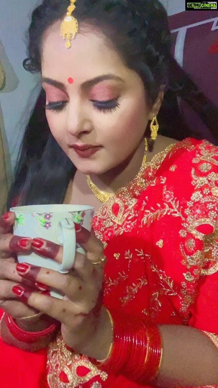 Anjana Singh Instagram - Chai ☕️ pe kavita…