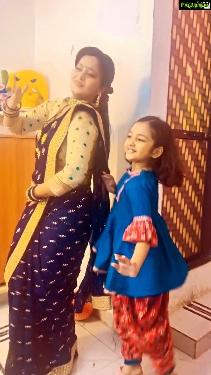 Anjana Singh Instagram - #loji #humnebhibnaliya #maabeti #likedaughterlikemother #trending #trendingreels #reels