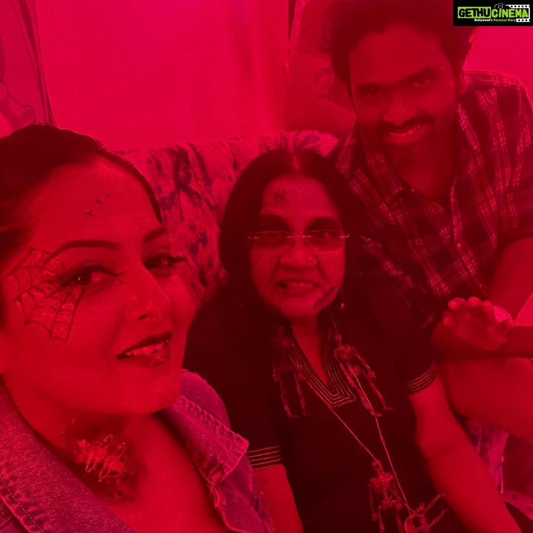 Anjana Singh Instagram - H A L L O W E E N 🎃 2K22 #lastnight #party