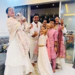 Anjana Singh Instagram – Family ❤️🧿
Diwali 🪔 
#2k23❤️