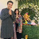 Anjana Singh Instagram – Ganpati Darshan @anjana_singh_ place 🤗