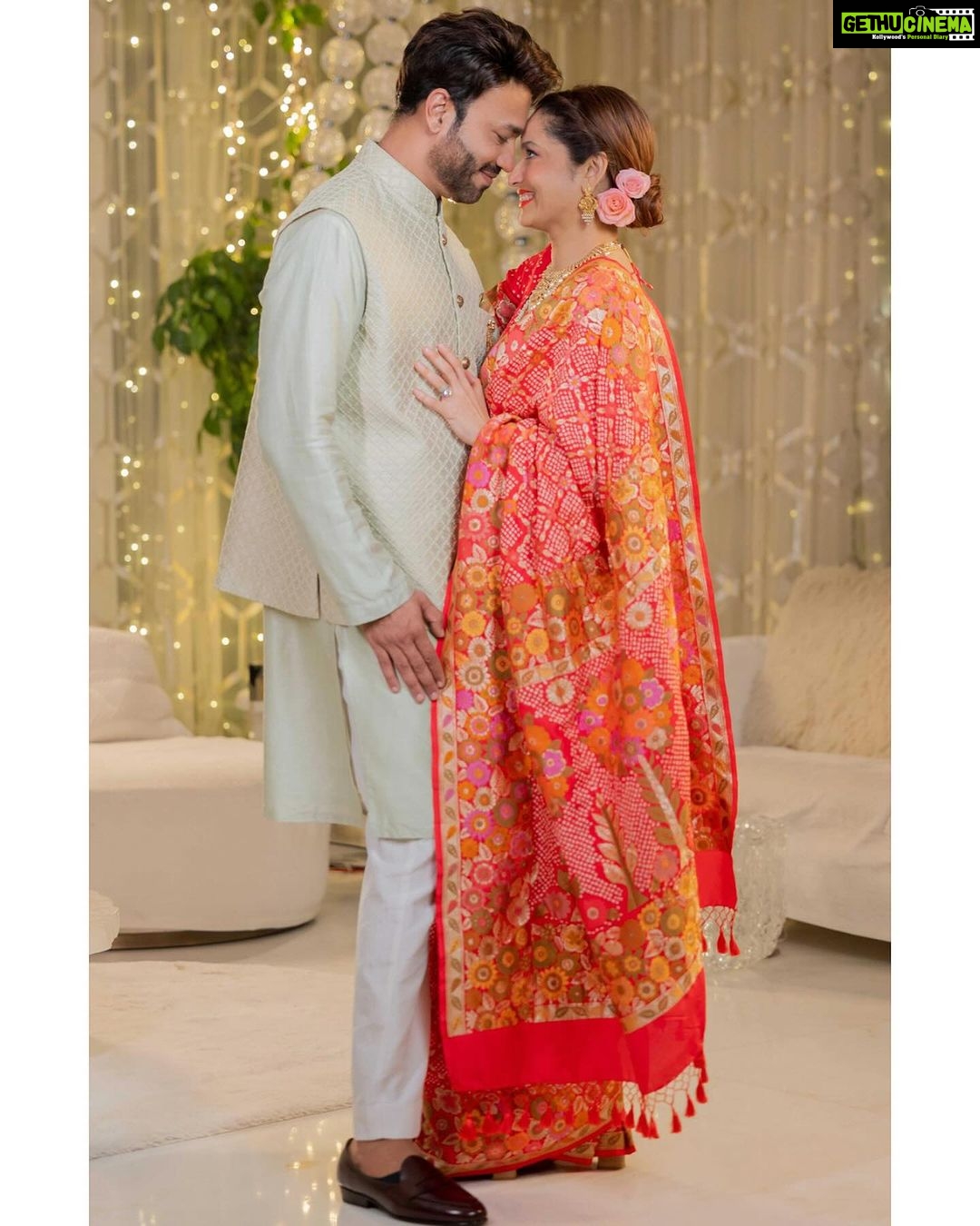 Ankita Lokhande - 491.5K Likes - Wishing all the beautiful couples out there a lifetime filled with love, understanding, and the joy of building a beautiful life together. Happy Karwa Chauth! 🌕❤️
@colorstv @beingsalmankhan @officialjiocinema @endemolshineind
#AnkitaLokhandeJain #KarwaChauth #AnViInBiggBoss17 #BiggBoss #BB17 #DilDimaagAurDum #Colors #SalmanKhan #JioCinema