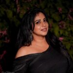 Anna Rajan Instagram - An acquired obsession🖤 @fruit_bae MUA @rr.makeovers @roshna.ann.roy Styling @shawlidesigns @kabershapm kabershapm Click @ajmal_photography_