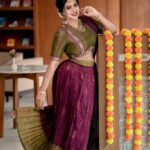 Anna Rajan Instagram - Makeup @vini_makeup_artist_ Hair @reenasajil Costume @ansisiyad Photography @nirakoottu__creation jewellery @alameen_fashion_jewels. ❤️❤️❤️❤️❤️ #onamcelebration #onam2023 #onamstyling #flowers #trending #newstyle #newcollection #kerala #traditional #annaspeeks #anna #lichi #actresses #smile #love #onamstyle #style #2023 #thinkpositive #positivevibes #feeling #alonehappylife #survive