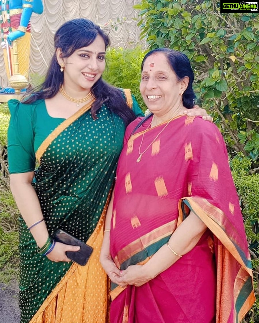 Anna Rajan Instagram - Again with birthday day girl 😘