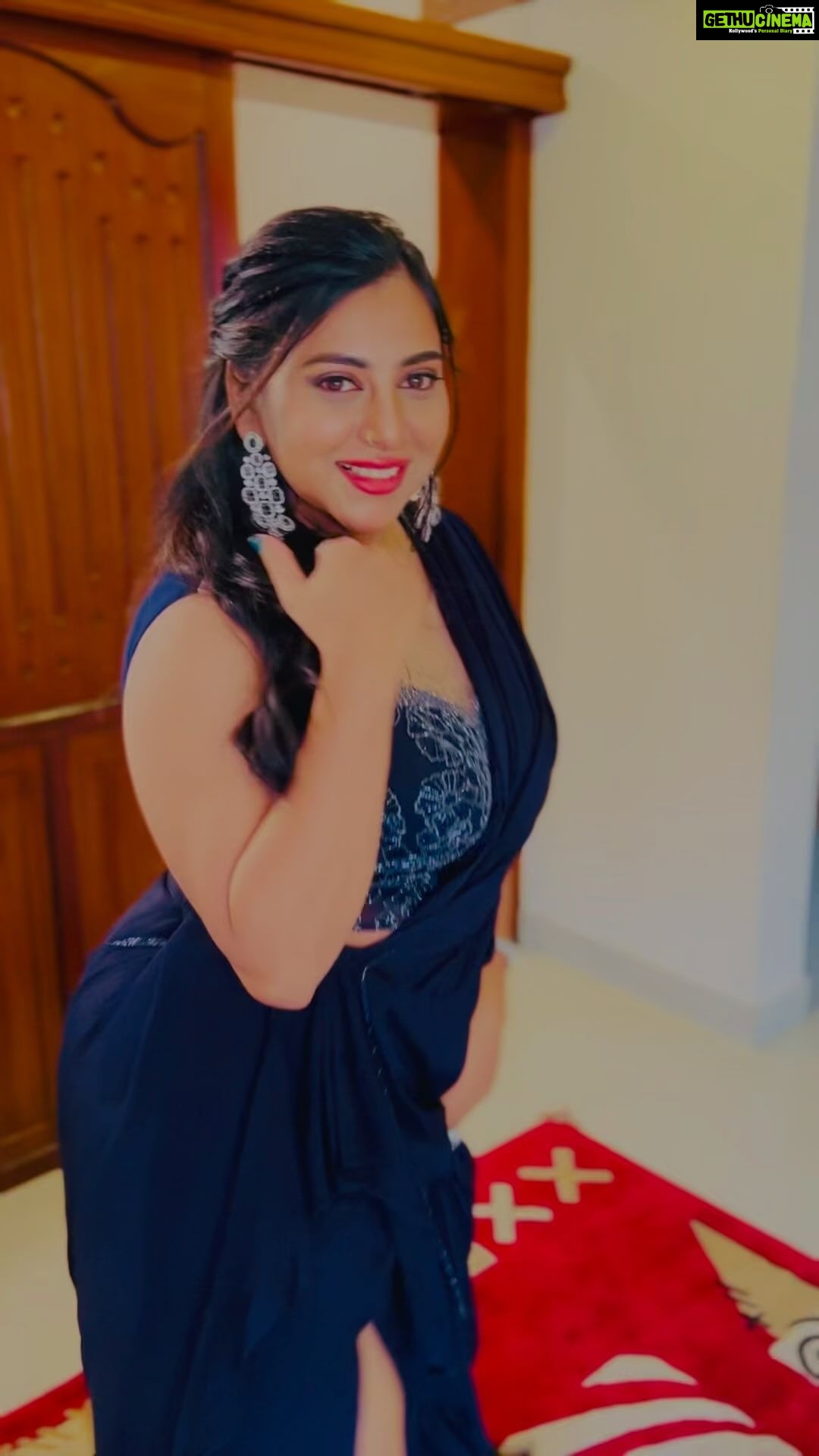 Anna Rajan - 39.3K Likes - 😅