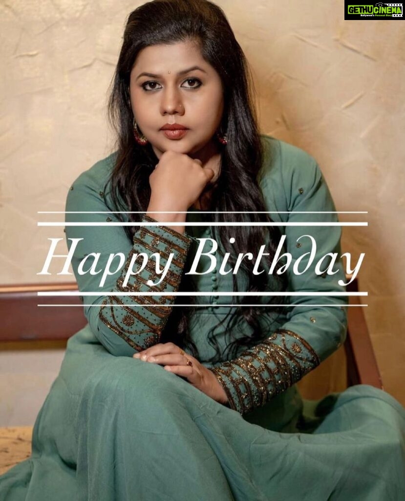 Anna Rajan Instagram - Happy birthday snehamol #birthdaygirl #snehasreekumar #bestie