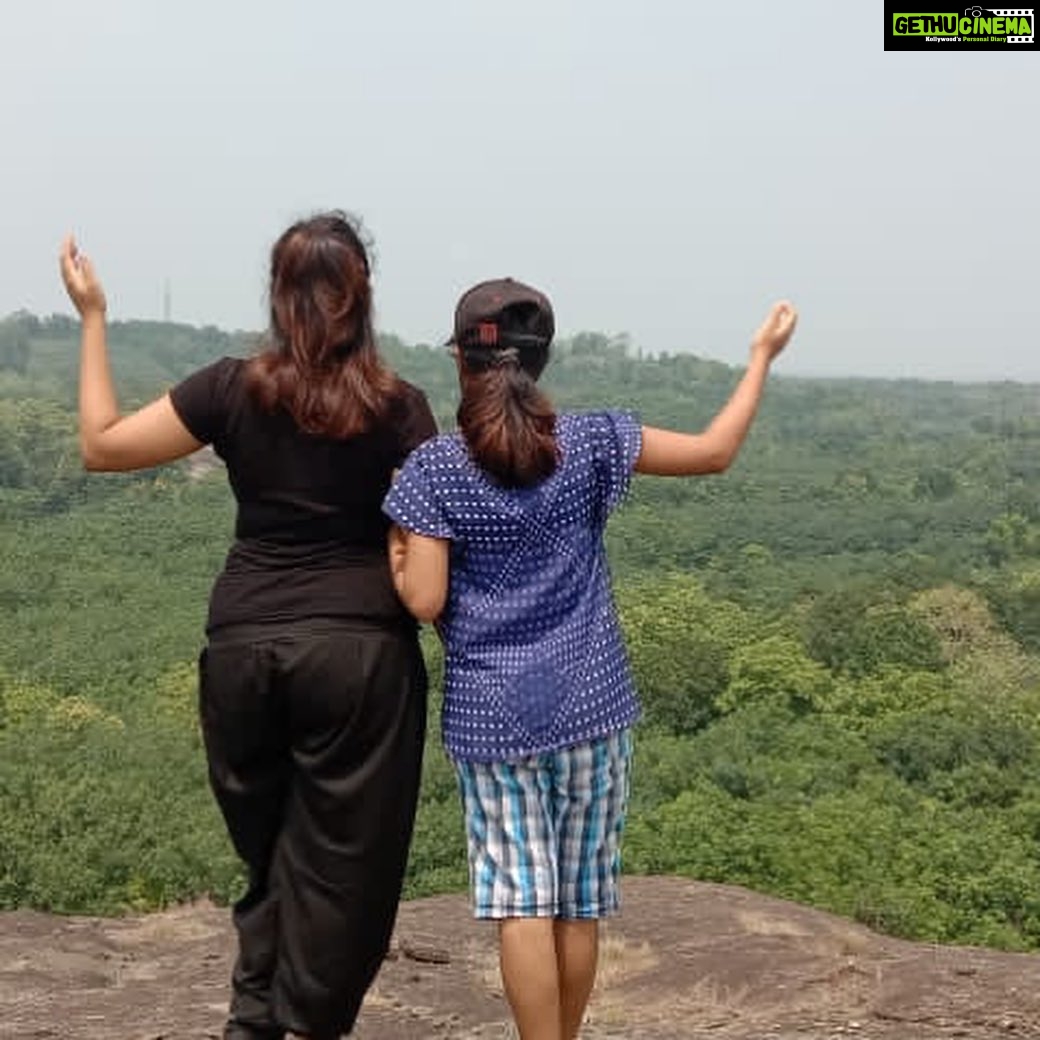 Anna Rajan - 27.9K Likes - With my cutiepie#sisterlove #bestfriend #loveyou