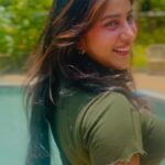 Anna Rajan Instagram - Hope is a feeling 🍀🍀 Click @shonrjn #green #annarajan #trending #trendingreels #annaspeeks #smile #hapiness #new #hapiness #hope #live