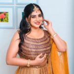 Anna Rajan Instagram - #keralapiravi #kerala #november1. Mua @vini_makeup_artist_ Costume @sappuz_rental_costume Photography @btr_wedding_photography Jewellery @alameen_fashion_jewels #annaspeeks #lichi #actress #smile #gettinglifebackontrack ❤️❤️❤️❤️