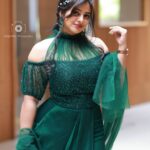 Anna Rajan Instagram – If said not good for me until u realise u are good for yourself 

Click @baljithm 
Costume designed @shawlipage @kabershapm 
MUA @surya_makeupartist__  #green #anna #lichi #love #selfrespect #movies #actress #