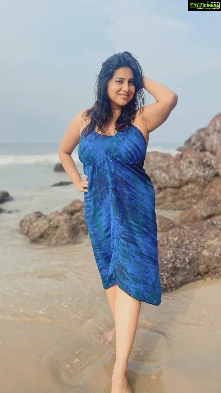 Anna Rajan - 32.7K Likes - #blue #leave #letitgo #loveyourself #selfrespect #beee. Pic @adira_pranav& haney @7_beauty_beast_ Pic edited @vk_clicks88