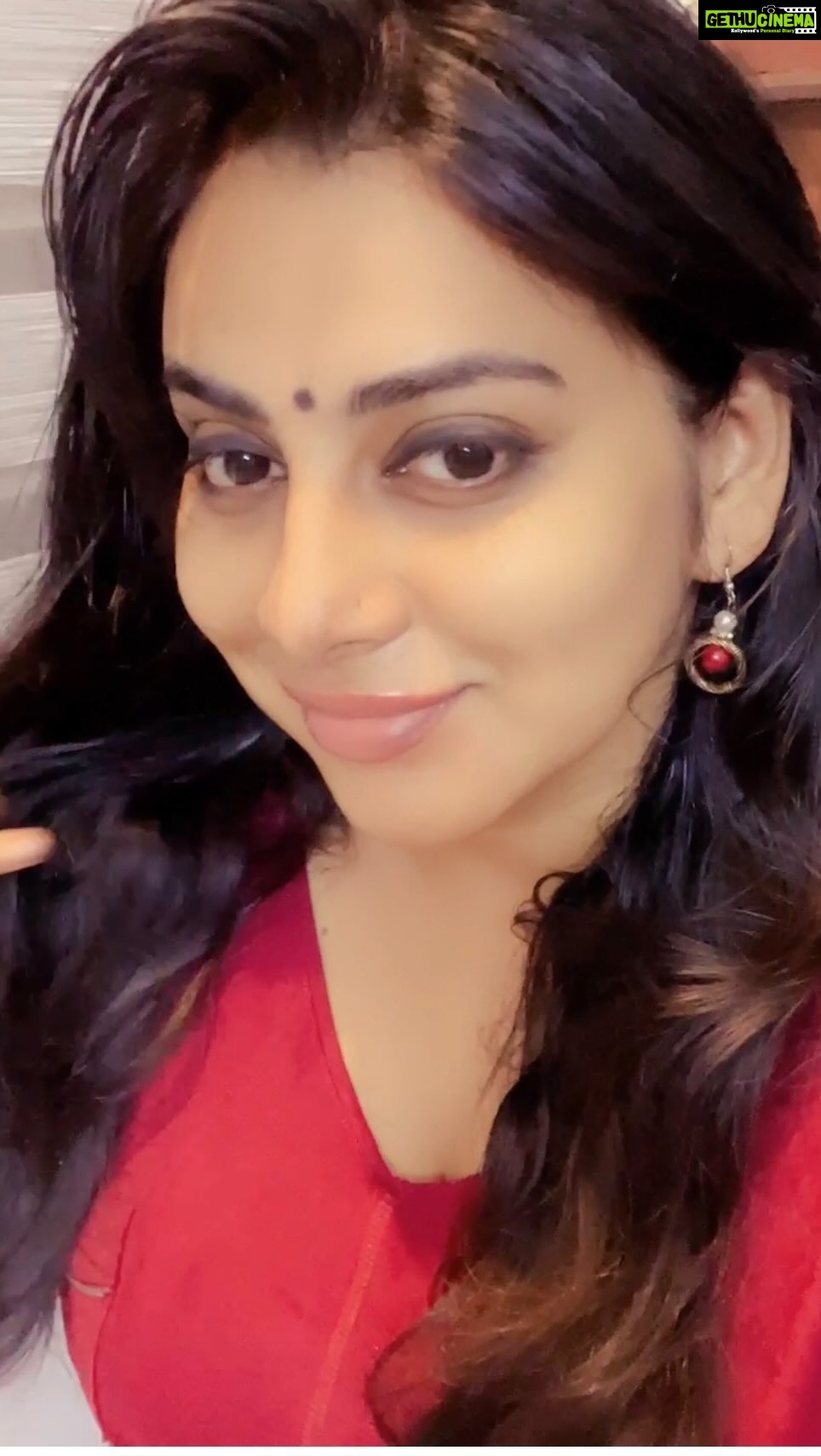 Anna Rajan Instagram - Oru video edukkal aparatha😂