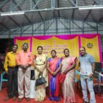Annabharathi Berchmans Instagram – நேற்று (30.9.23)கோவில்பட்டி அருகே  எட்டுநாயக்கன்பட்டியில்  நான் நடுவராகப் பங்கேற்ற நகைச்சுவைப்  பட்டிமன்றம். அருமையான ரசிகப் பெருமக்கள் . மிக்க மகிழ்ச்சி மன நிறைவு.❤🎤🙏
#Annabharathi #AnbudanAnnabharathi #pattimandram #kovilpatti #ettunayakanpatti