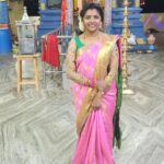 Annabharathi Berchmans Instagram – நேற்று (27.9.23)புளியங்குடி அருகே  சுப்பிரமணியபுரத்தில் என் தலைமையிலான நகைச்சுவைப் பட்டிமன்றம். “நெஞ்சுக்கு நிறைவான மகிழ்ச்சியைத் தருவது சொத்து சுகமா? சொந்த பந்தமா?” என்ற தலைப்பில் பட்டிமன்றம் பேசினோம். அருமையான  கிராமத்து  வெள்ளேந்தியான  ரசிகர்கள். அவர்களை சிரிக்க வைத்ததில்  எங்களுக்கு  மிகுந்த மன நிறைவு. மிக்க மகிழ்ச்சி ❤🎤🙏
#Annabharathi #AnbudanAnnabharathi #pattimandram #comedy #comedypattimandram #Puliyankudi