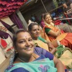 Annabharathi Berchmans Instagram - தென்காசி மாவட்டம் (25.9.23) பாவூர்சத்திரம் அருகே குறும்பலாப்பேரி இல் ,என் தலைமையிலான நகைச்சுவை பட்டிமன்றம் .ஆர்ப்பரிக்கும் ரசிகர்கள் மத்தியில் பேசியது மிக்க மகிழ்ச்சி . மன நிறைவு ❤👍😍🙏🎤 (பின்குறிப்பு : ஒவ்வொரு ஊரின் நிகழ்ச்சி பார்த்து அடுத்த நிகழ்ச்சிக்கு அழைக்கிறார்கள். இதுவே என்னுடைய மிகப்பெரிய வெற்றியாக கருதுகிறேன். அடுத்தவர்களை சிரிக்க வைப்பதில் கிடைக்கும் சந்தோசம் அளவில்லாதது . அது இறைவன் எனக்கு அருளி இருப்பது மிகப்பெரிய கொடையாக கருதுகிறேன். என்னுடைய வளர்ச்சியில் பங்கெடுக்கும் அத்தனை நண்பர்களுக்கும் என்னுடைய மனமார்ந்த நன்றிகளை காணிக்கையாக்குகிறேன் 😍 🙏 ) #annabharathi #AnbudanAnnabharathi #tenkasi #kurumbalaperi #pattimandram