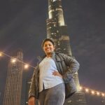 Annabharathi Berchmans Instagram - world tallest tower Burj Khalifa - Dubai #dubai #dubaiburjkhalifa #worldtallestower #burjkhalifa #annabharathi #anbudanannabharathi