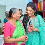 Annabharathi Berchmans Instagram - எங்கள் கோவில்பட்டியில் "VSA Fashions" grand opening ceremony 💪❤ #Annabharathi #anbudanannabarathi #kovilpatti #kovilpatti_city #vsafashions #grandopening #grandopeningevent #GrandOpeningCeremony beautiful makeup & hairstyle :@contourqueens_makeover