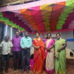Annabharathi Berchmans Instagram – நேற்று(15.10.23) சுரண்டை அருகே சுப்பையாபுரத்தில்  நான் நடுவராகப்  பங்கேற்ற  நகைச்சுவை பட்டிமன்றம். நிகழ்ச்சியின் முடிவில் “குறுகுறு பாய்ஸ்” என்று புது டீமே செட்  ஆகிவிட்டார்கள்.. மிக்க மகிழ்ச்சி நன்றி 👍😍🎤
#Annabharathi #AnbudanAnnabharathi #pattimndram #comedypattimandram #Surandai #subbaiyapuram