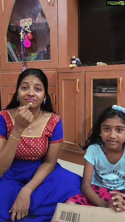 Annabharathi Berchmans Instagram - மிக்க நன்றிங்க மகிழ்ச்சி ❤ பாப்பா ஹேப்பி அண்ணாச்சி (thanks for your love😍) @budget_kids_hut