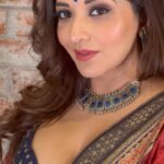 Antara Biswas Instagram – San Sanana San , San Sanana San… #vibes #selfobsessed #fanlove #kareenakapoor … and of Course my Favourite Song… 

Outfit: @rashmi_aaryaa @shreeaaryaofficial 

Location: @merakiistudioz 

Video: @deepakpathak663
